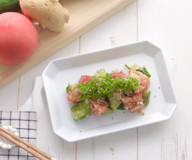 夏バテ対策に！生姜が香るさっぱり味◎「きゅうりとトマトの塩麹和え」レシピ