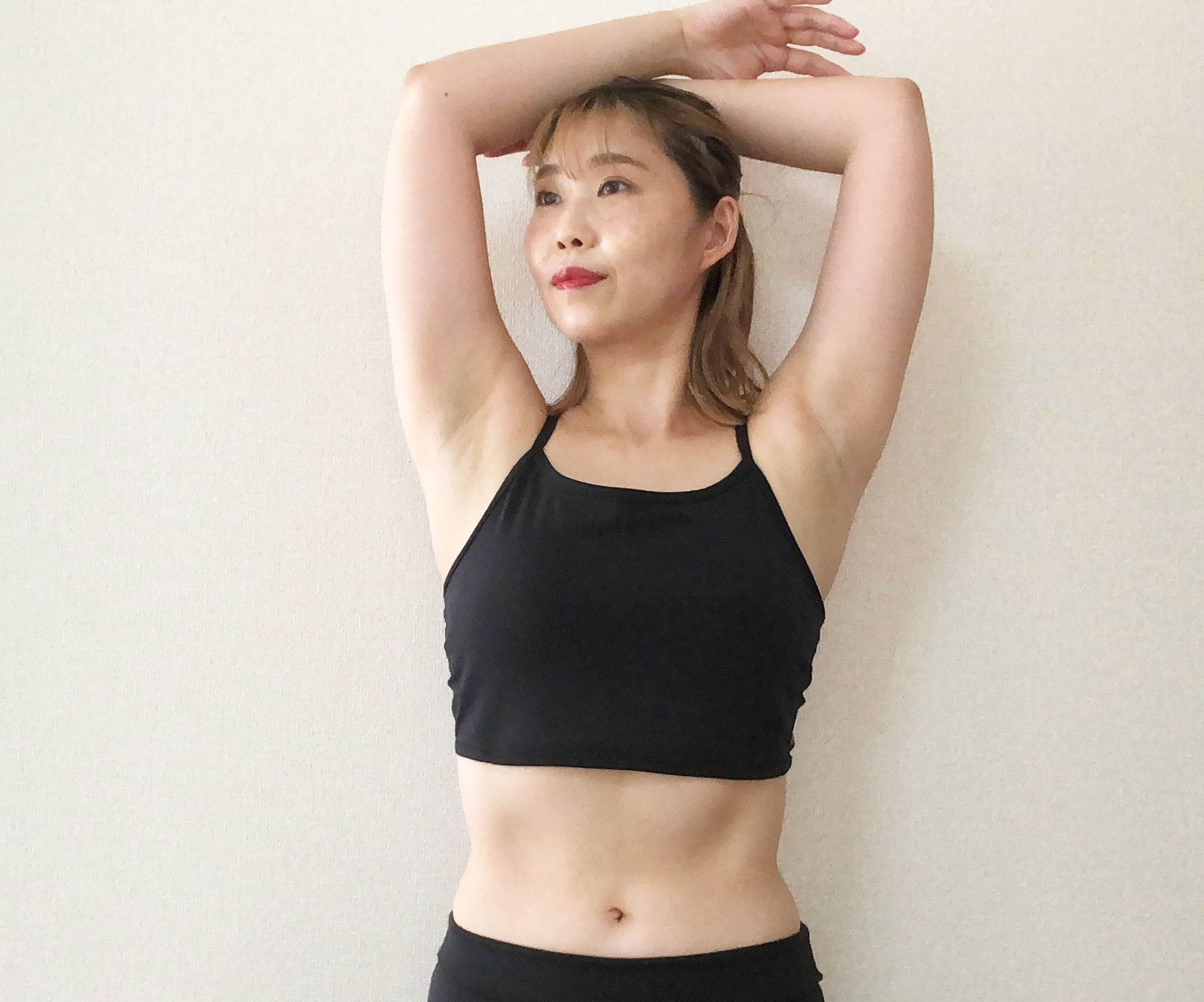 まだ遅くない！スキマ時間でもできる「下腹引き締め」ヨガポーズ2種