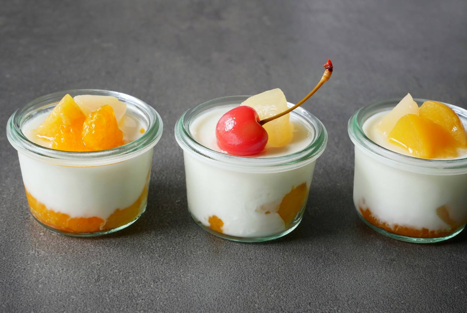 さっぱり味で、暑い朝でも食べやすい！簡単「ヨーグルトゼリー」