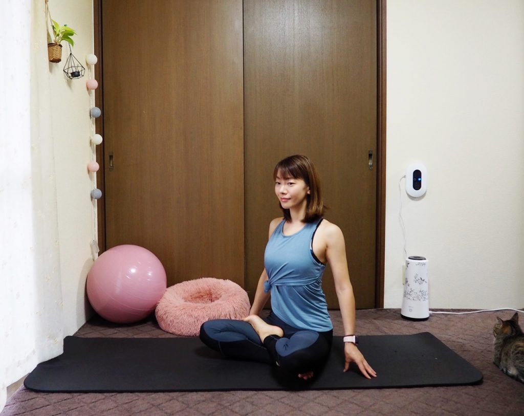 朝の“ダルおも足”をスッキリ軽く!簡単「股関節」ストレッチ