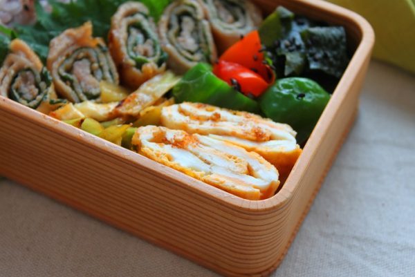 簡単すぎる卵おかず決定版!「両面目玉焼き 焼肉のたれ味」のお弁当 by 料理家 かめ代。さん