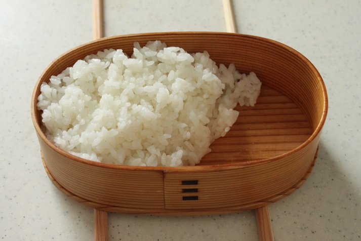 2品弁当の詰め方