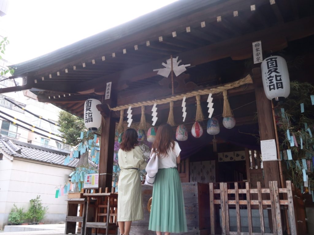 神社でおまいり