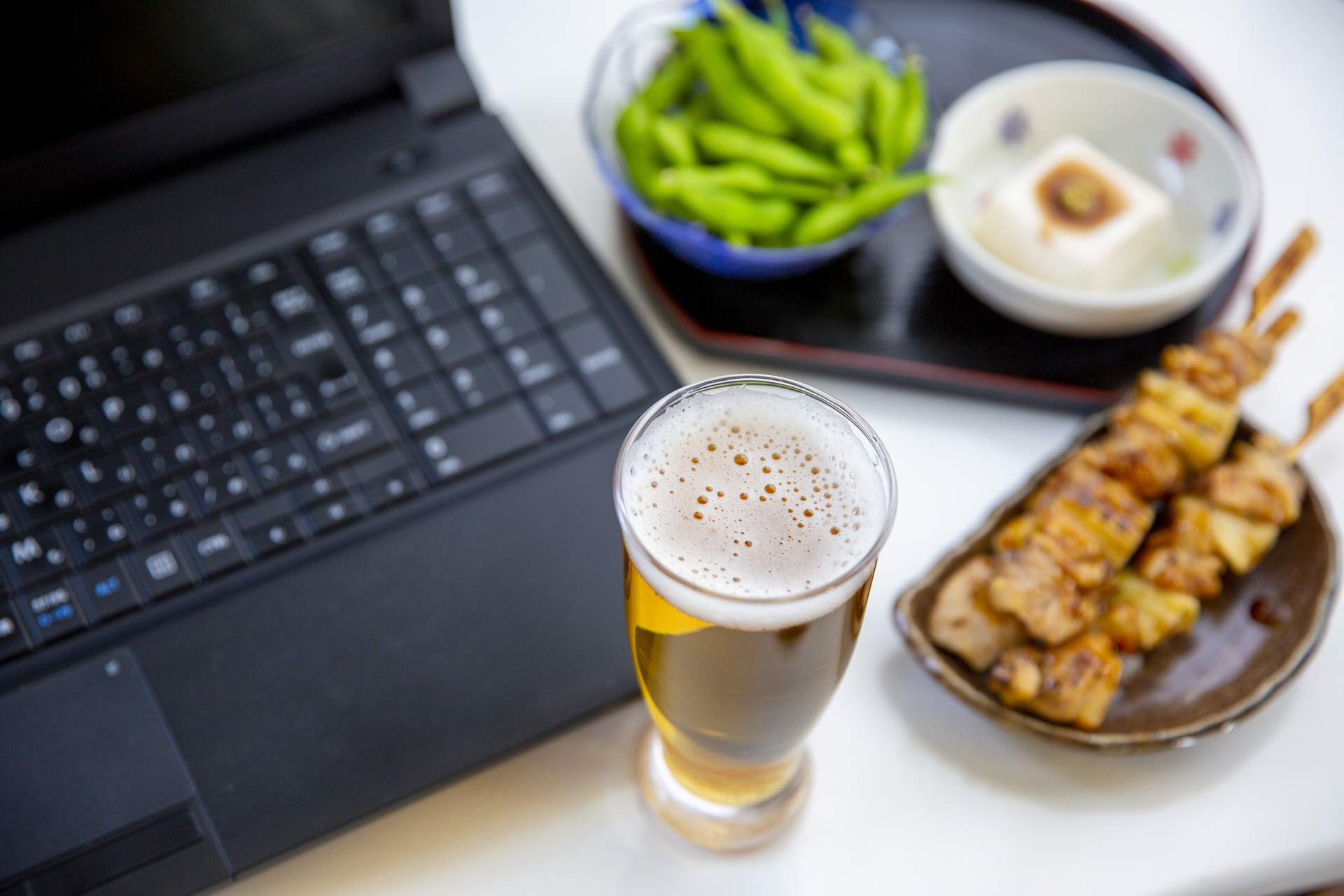 離れて暮らす家族と一緒に！「リモートご飯」を楽しむコツ2つ