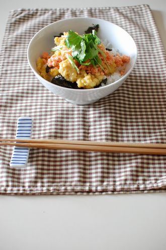 5分でできる!「のり卵鮭丼」~めんどくさがり屋さんの簡単あさごはん~