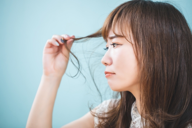 秋こそ気を付けて！「髪のお悩み」が増える3つの理由とは？