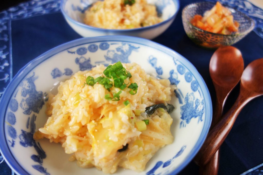 超時短5分レシピ！少ない材料で簡単とろーり「キムチーズリゾット」