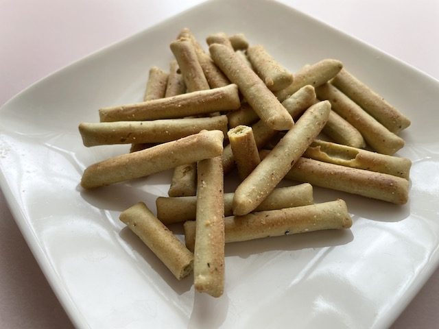 糖質10ｇ以下のお菓子「ノンフライスナック トマト＆バジル」