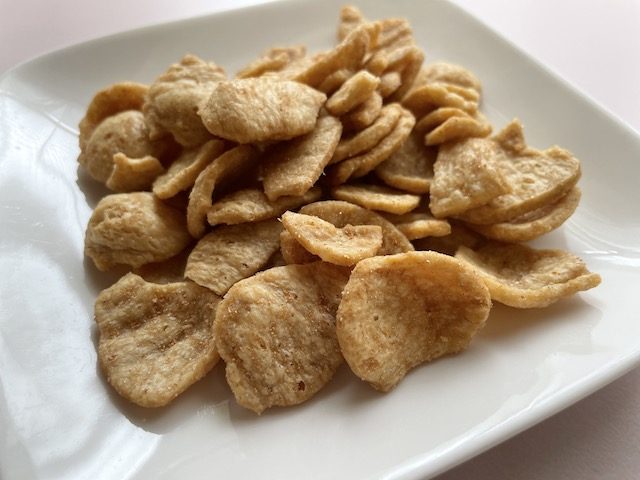 「高たんぱくのお菓子 大豆チップ うま味醤油」。
