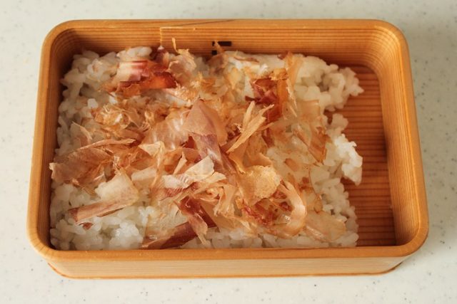 かつおぶしごはん
