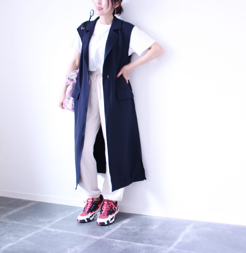 こうすればおしゃれに履ける!「スウェットパンツ」コーデ