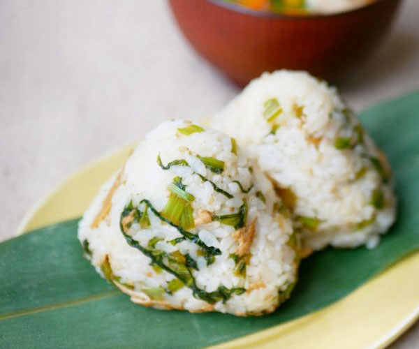 寝坊した朝に！簡単「混ぜるだけ」朝ごはんレシピ3選