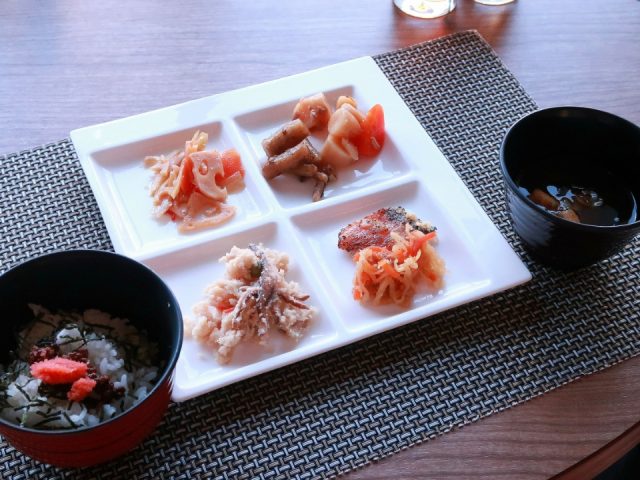 朝食ビュッフェ