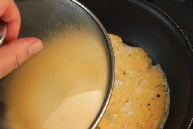 ペッパー薄焼き卵