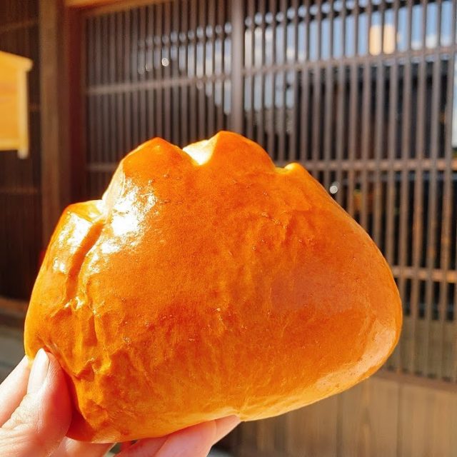 クリームぱん