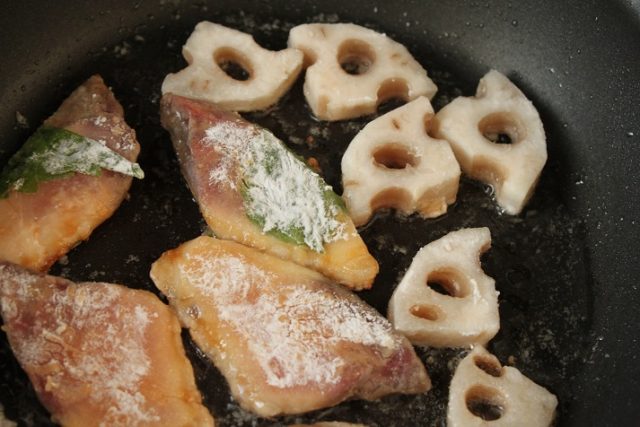 ブリとれんこんの唐揚げ