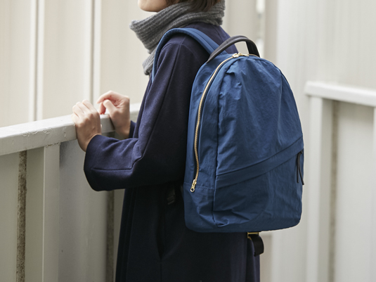 NIZYU KANOの「ライトナイロンリュック」