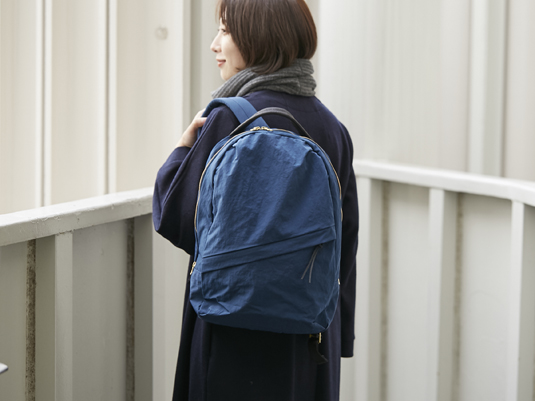NIZYU KANOの「ライトナイロンリュック」