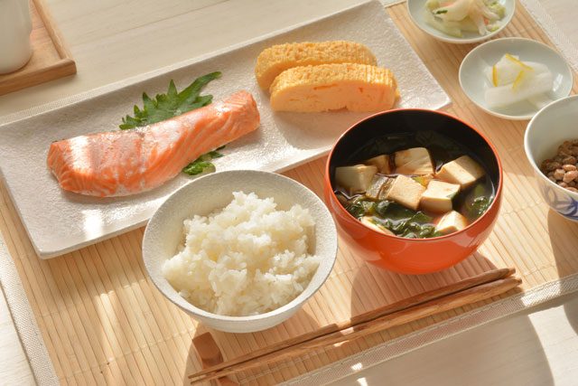 和朝食