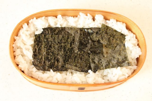 2品弁当の詰め方プロセス