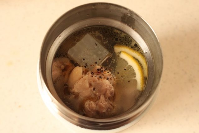 鶏と大根の塩スープ