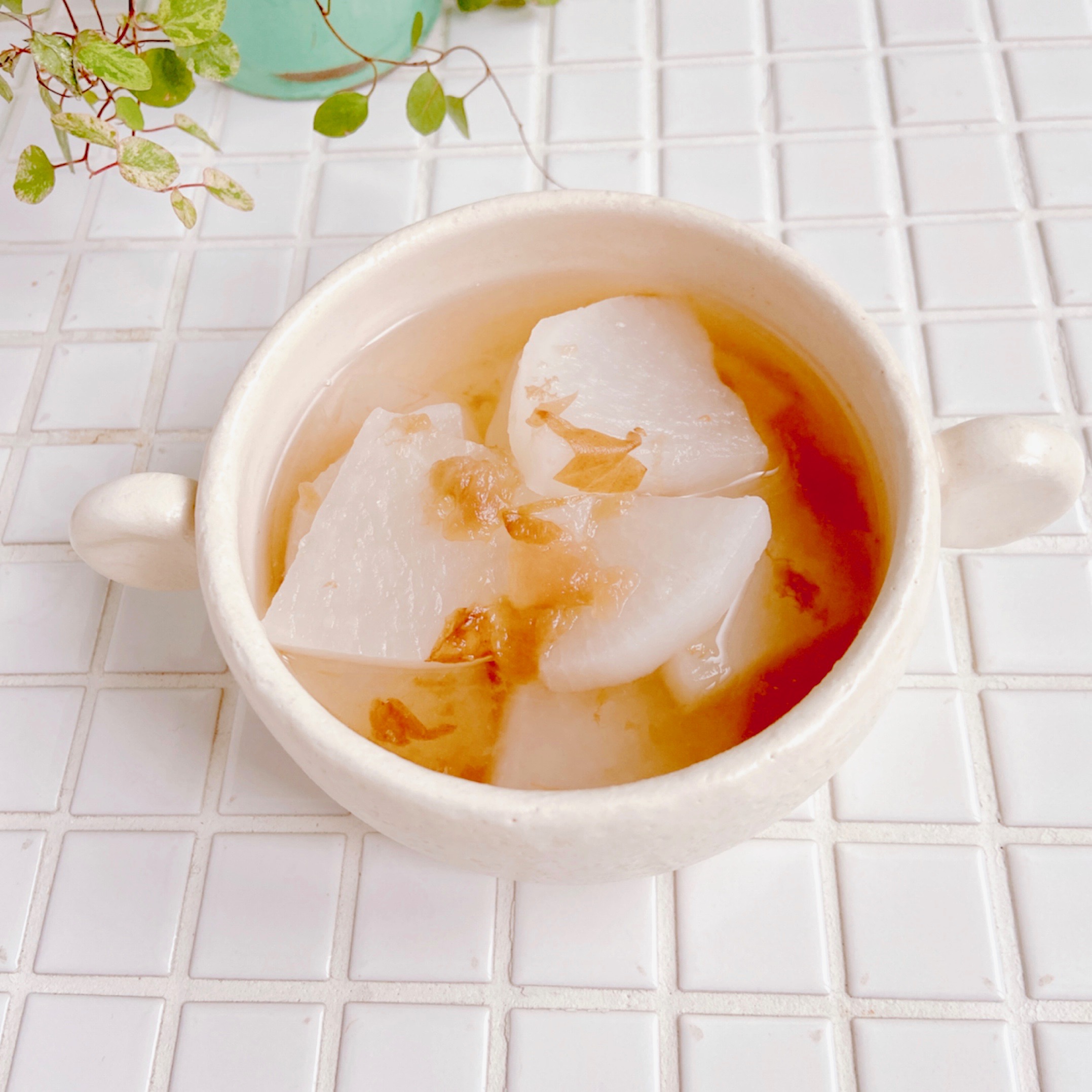 胃に優しい！スープごと食べる「大根の梅煮」の作り置き