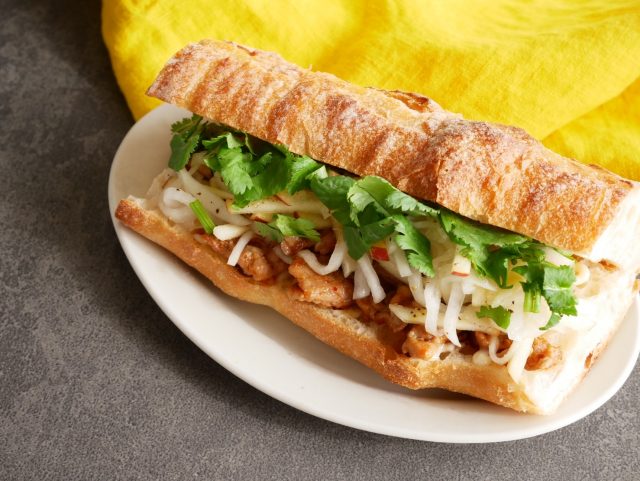 ベトナムのサンドイッチ「バインミー」