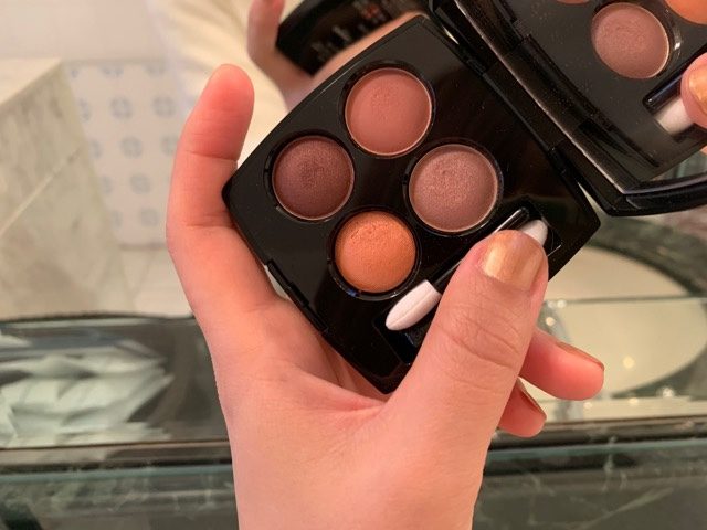 CHANELアイパレット