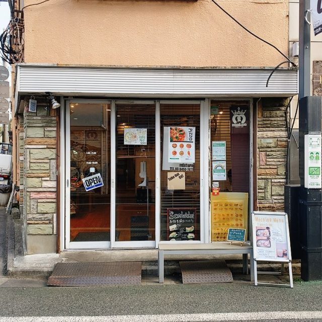 ベーカリーカフェ「mixture（ミクスチャー）」