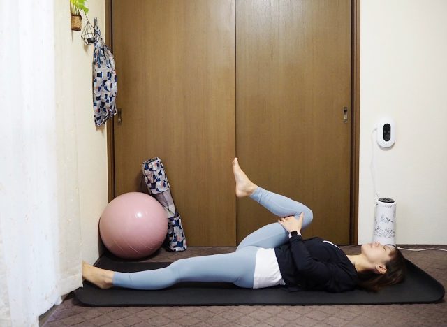 寝たままできるストレッチ