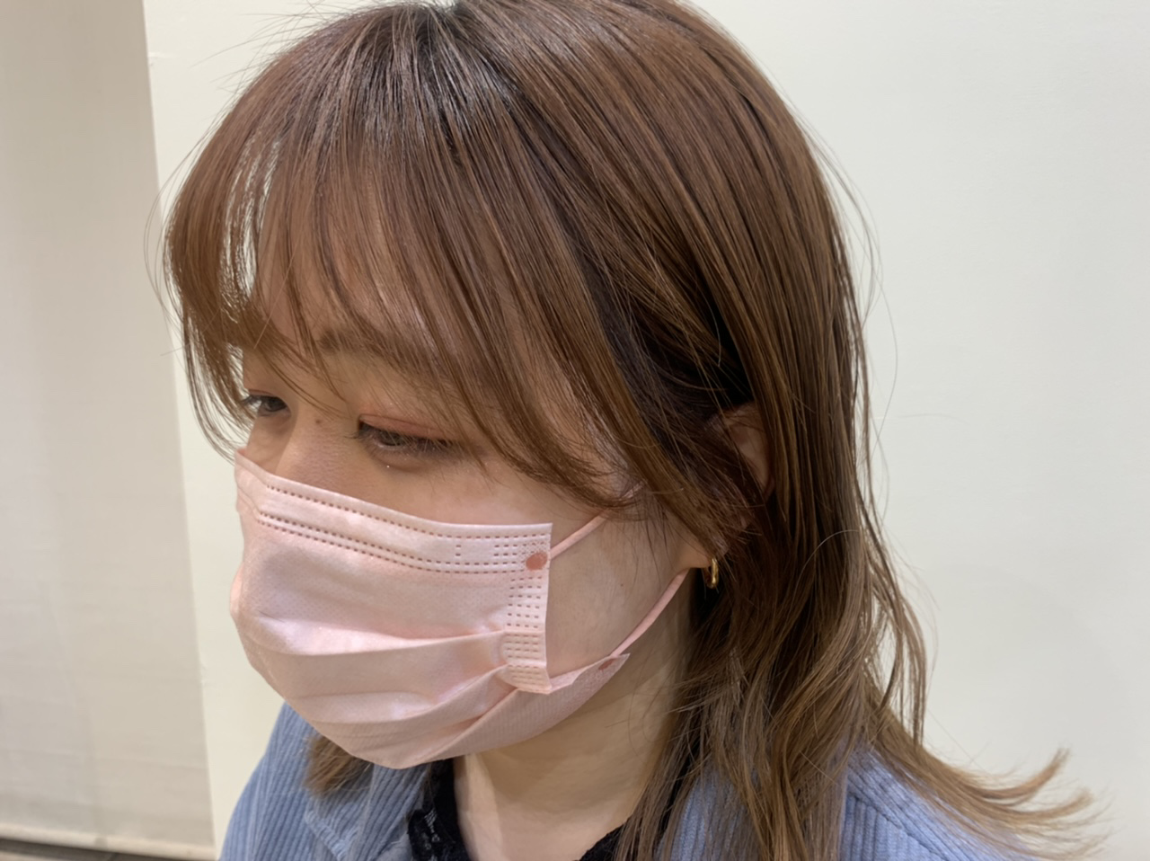 ストレートアイロンで上手にふんわり前髪を作る方法