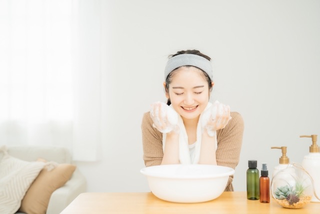 春は肌が荒れやすい！ツルツル美肌を手に入れる腸活ケア3つ