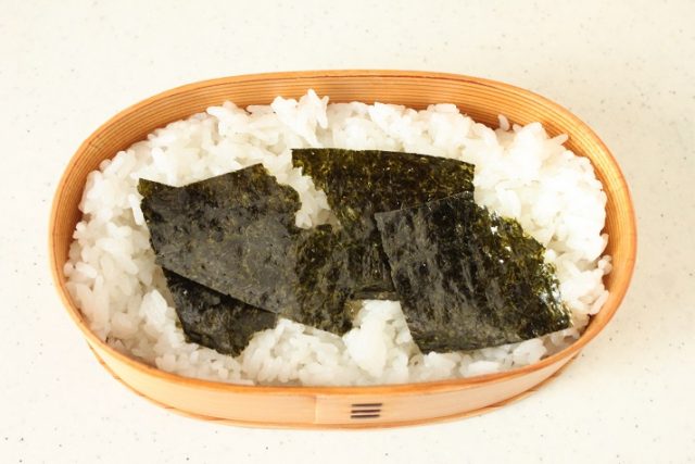 2品弁当の詰め方プロセス