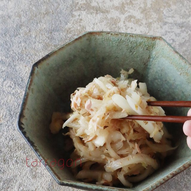 止まらないおいしさ！芯だけで簡単「白菜とツナのおかか和え」