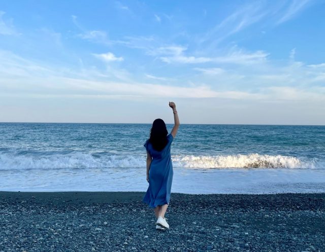 朝のビーチ