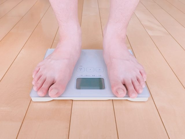 体重計