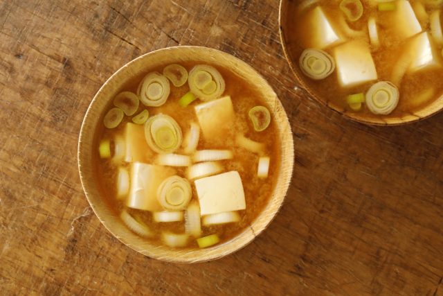 「豆腐とねぎのみそ汁」_作り方2