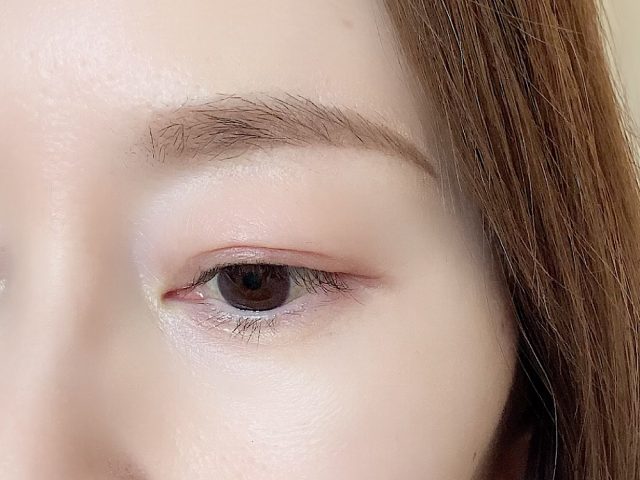 眉メイク