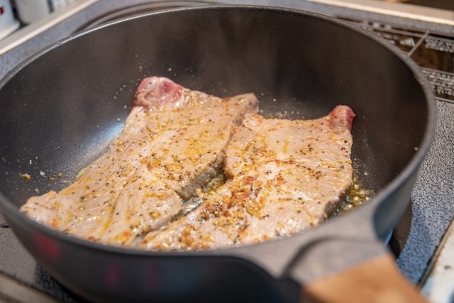 お肉のソテー