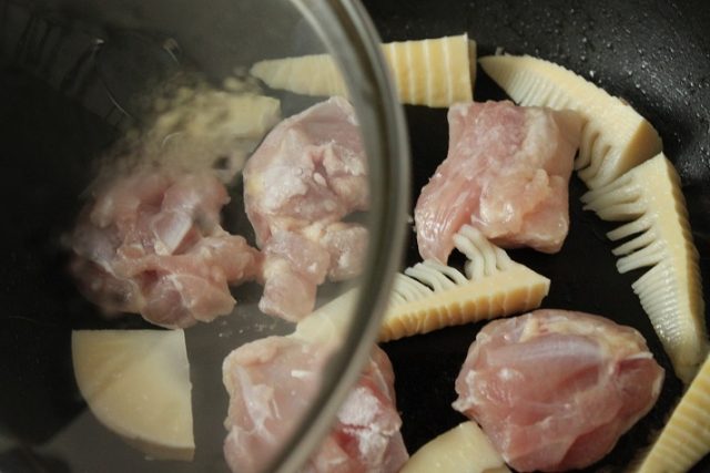 鶏とたけのこの甘辛