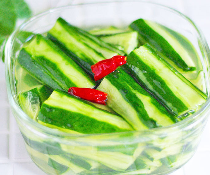 冷やして絶品！簡単「夏野菜の作り置き」レシピ3つ