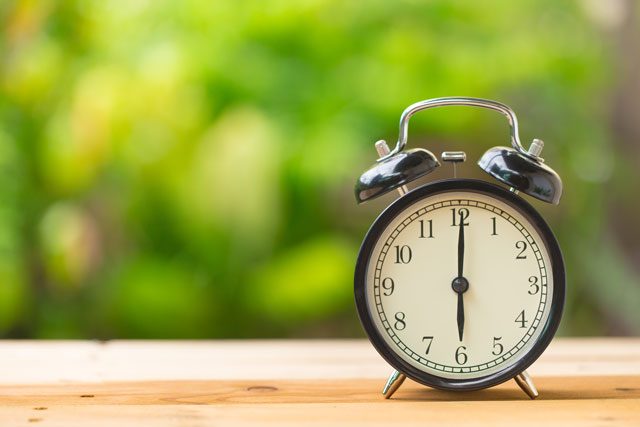 6時　時計