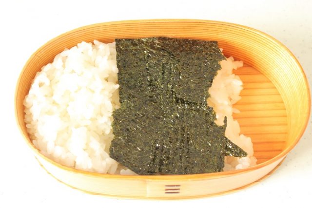 2品弁当の詰め方
