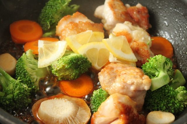 鶏と野菜のレモン照り焼き