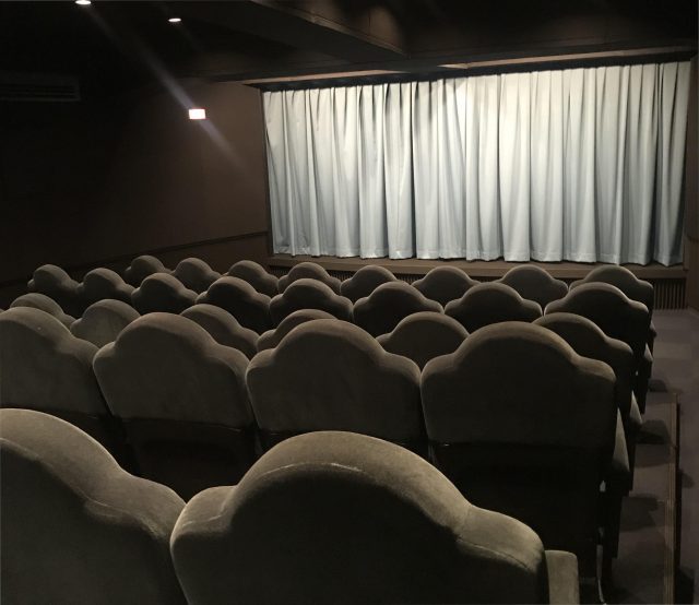 映画館