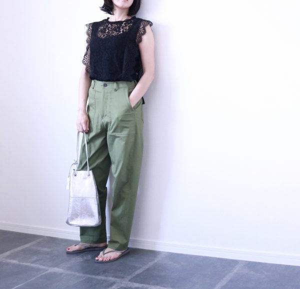 大人カジュアルコーデ