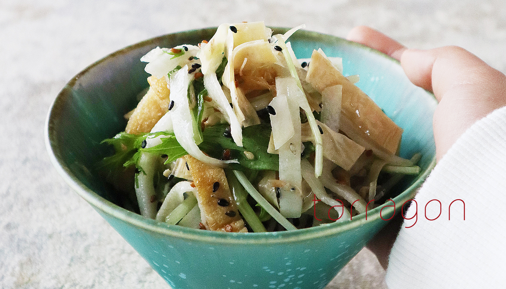 シャキシャキ、絶品！簡単「水菜と油揚げのはりはりサラダ」