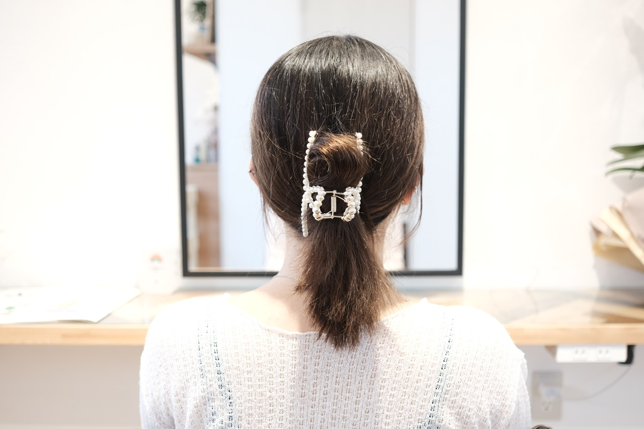 髪が多くても失敗なし！ヘアクリップで上手まとめるコツ