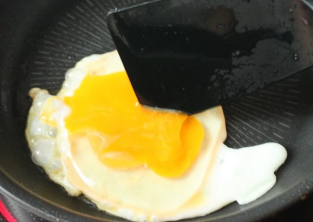 卵の両面焼き