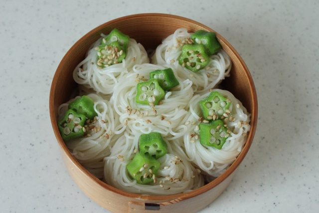 オクラ一口そうめん
